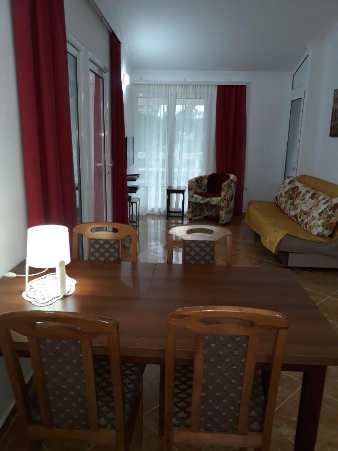 סוטומורה Apartments Jovanic With 2 Bedrooms מראה חיצוני תמונה